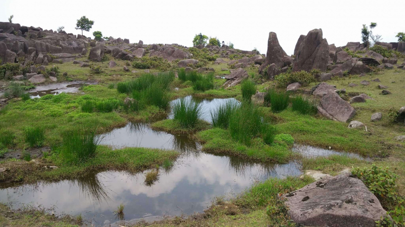 Keo Lan Mountain Binh Lieu