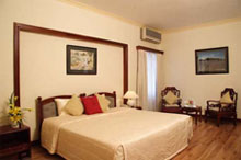 hotels hoian